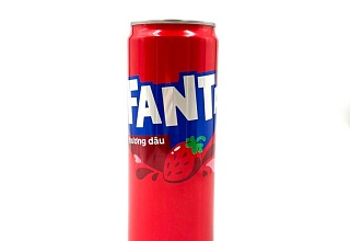 Лимонад Fanta клубника 0,33л.